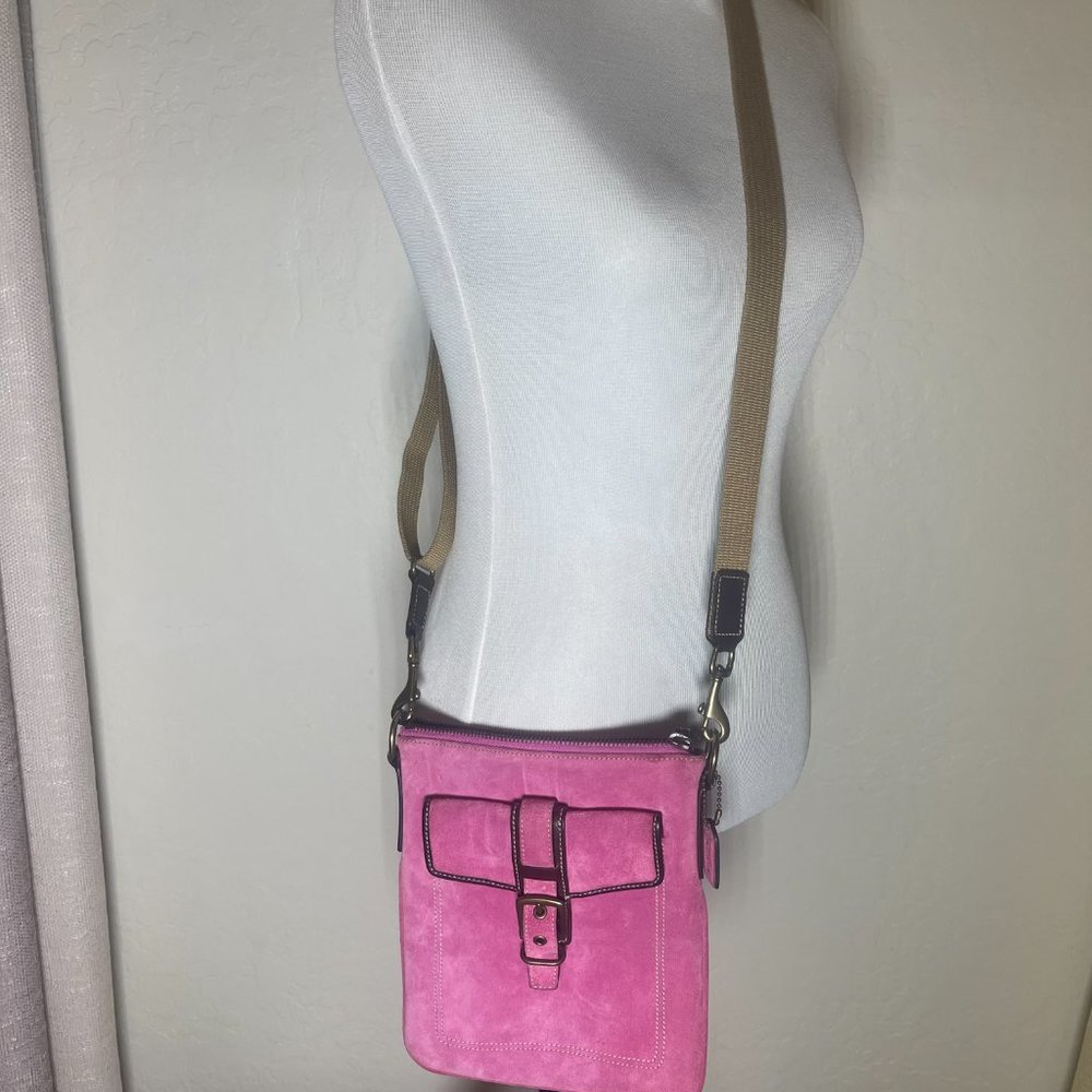 Coach Pink Suede Small Crossbody bag - Picture 2 of 16
